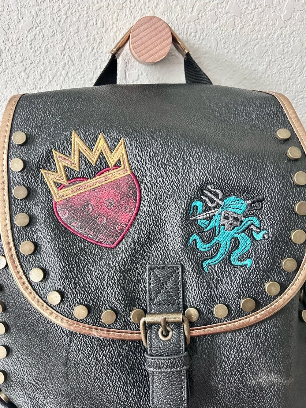 Disney Descendants 4 The Rise of Red Sleeping Beauty Store Park World Black Bag